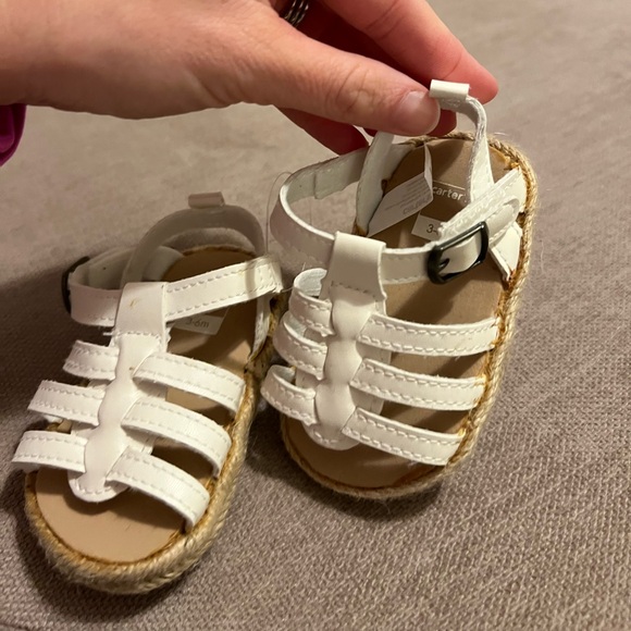 Carter’s Baby girl ivory sandals 3-6M - Picture 1 of 5